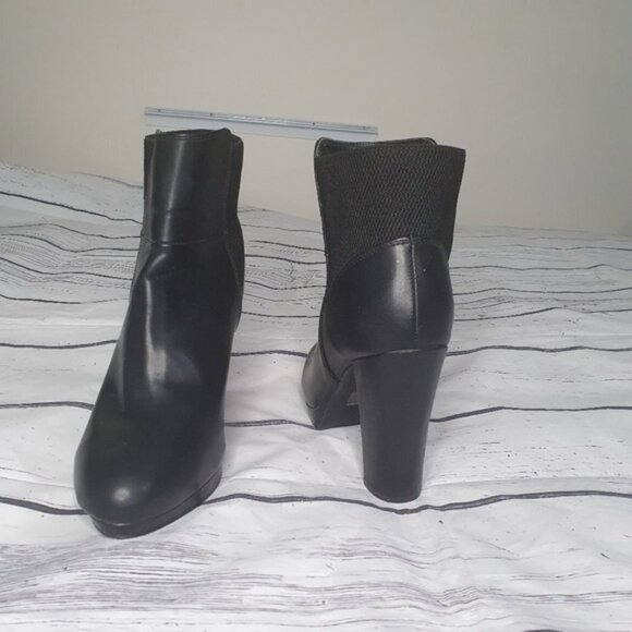 Call It Spring Black Ankle Chealsea Boot Size 10 - Picture 1 of 9